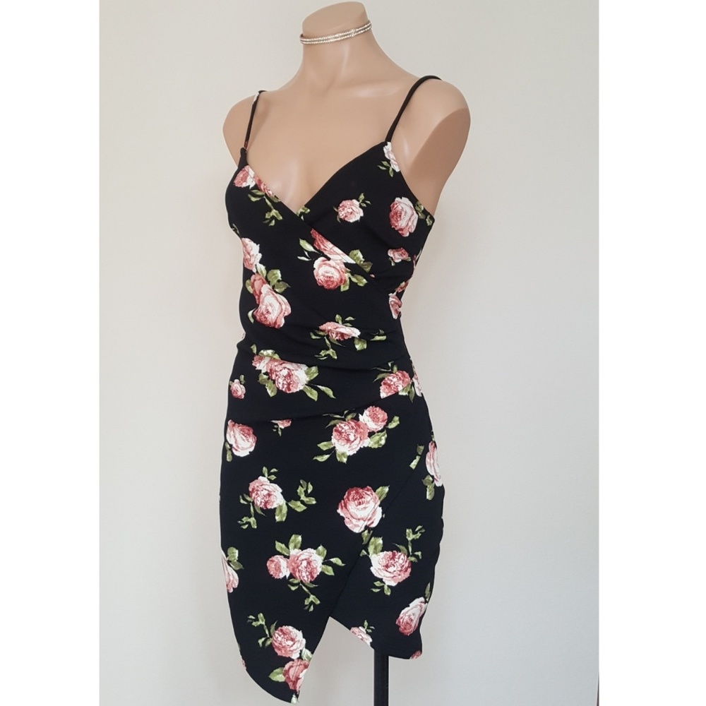 Black Floral Strappy Wrap Asymmetric Dress - Picture 2 of 4